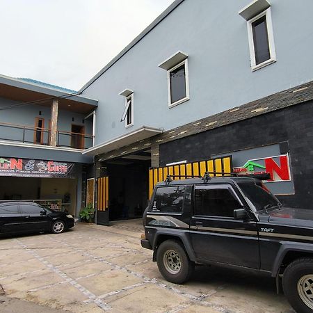 Surakarta  Nn Guesthouse מראה חיצוני תמונה