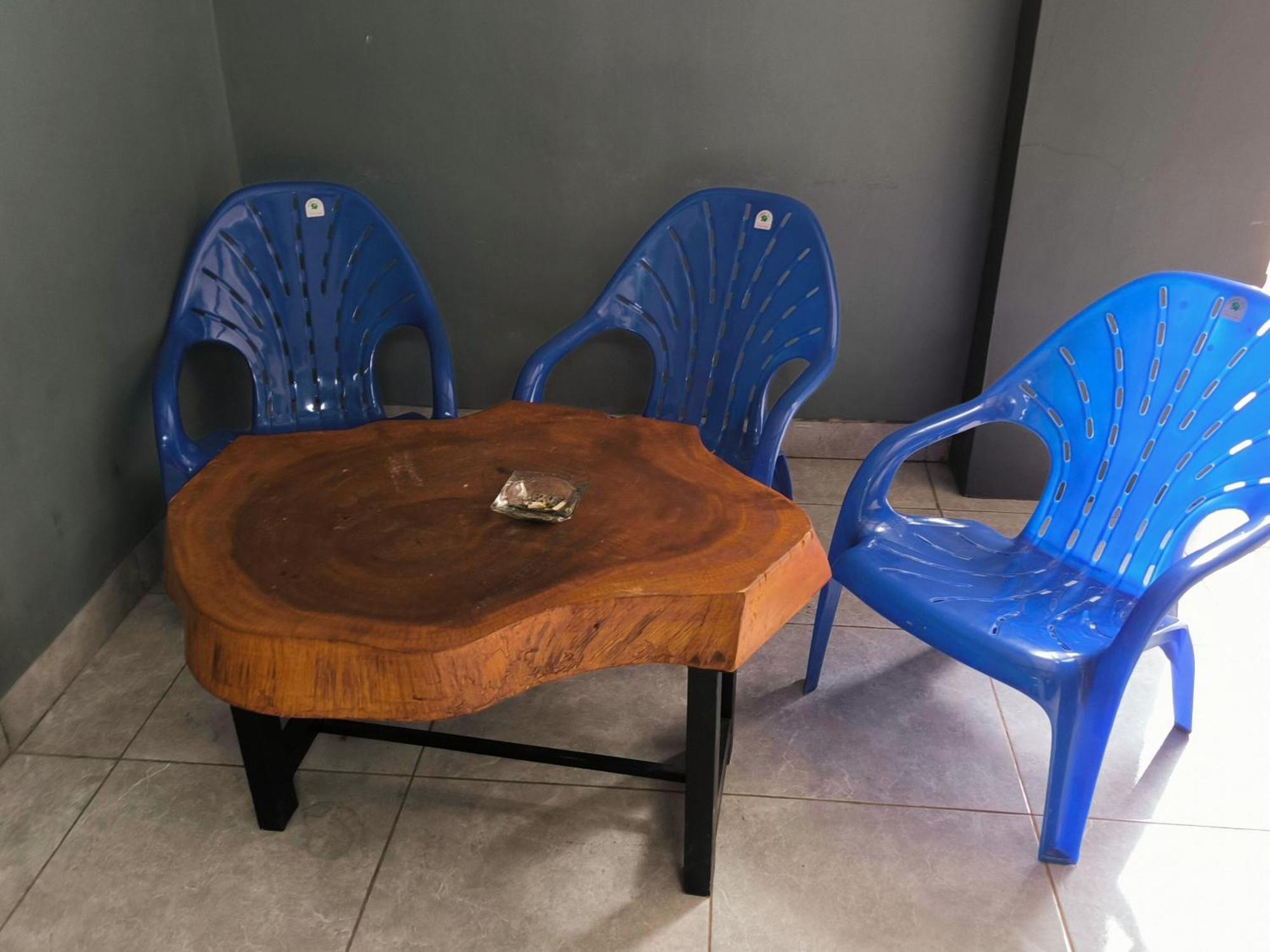 Surakarta  Nn Guesthouse מראה חיצוני תמונה